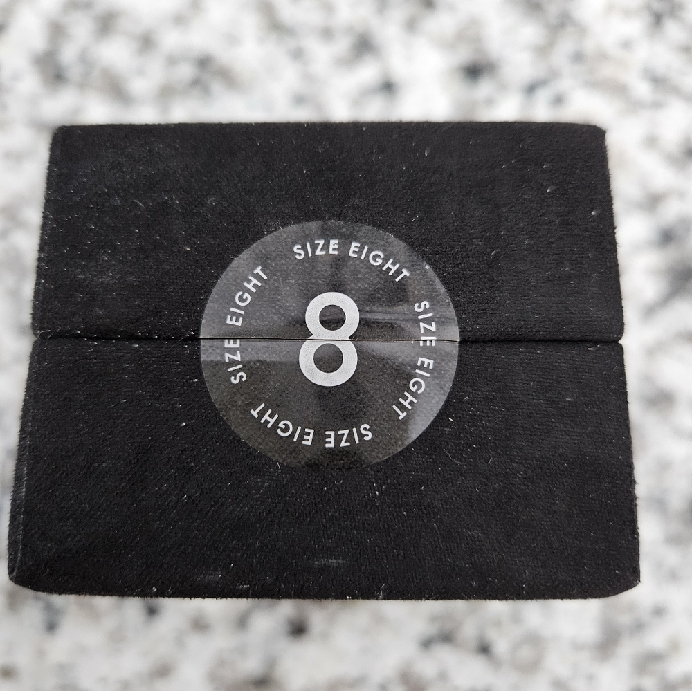 Elegant Silver Ring Set - image 4